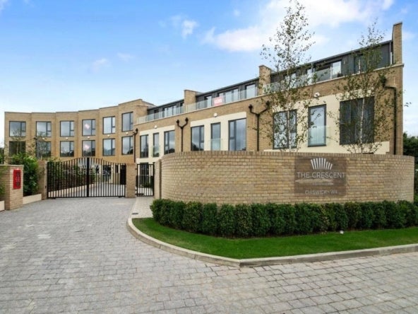 House Gunnersbury Mews in Greater London