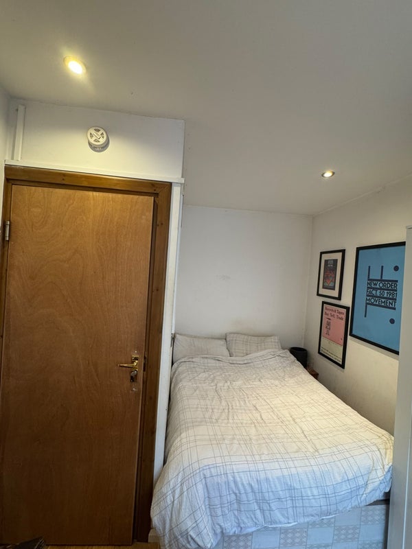 House Parfett Street in Greater London