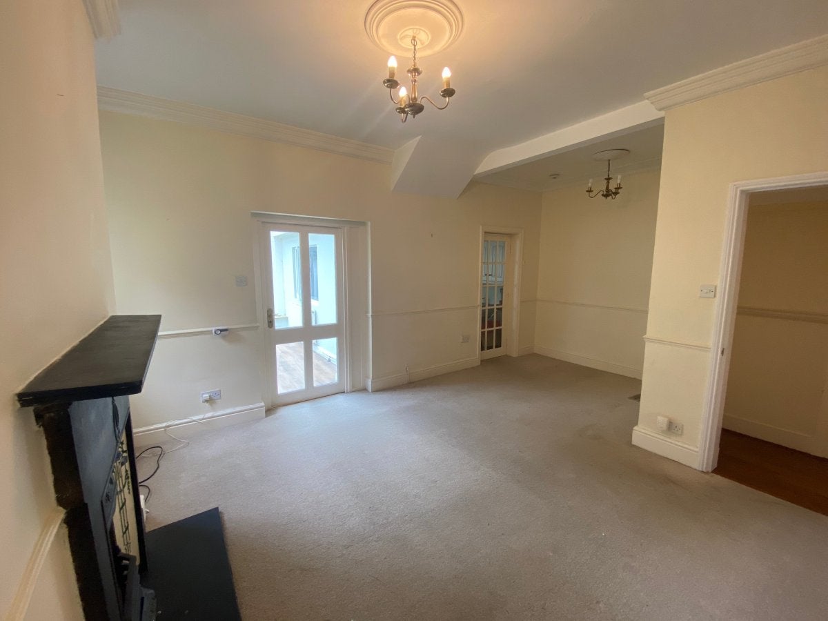 Flat Egerton Drive in Chester
