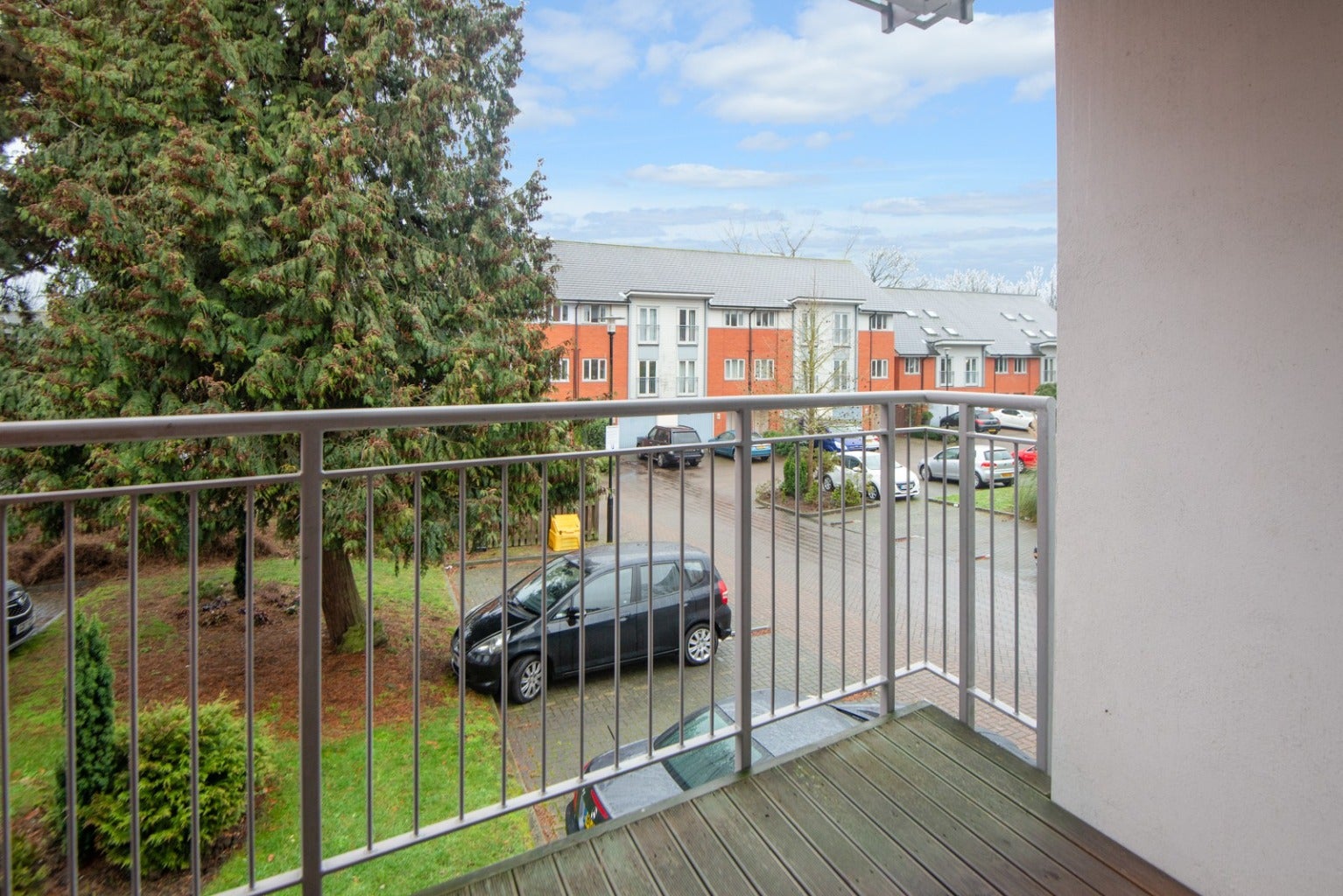 Flat Holland Road in Maidstone