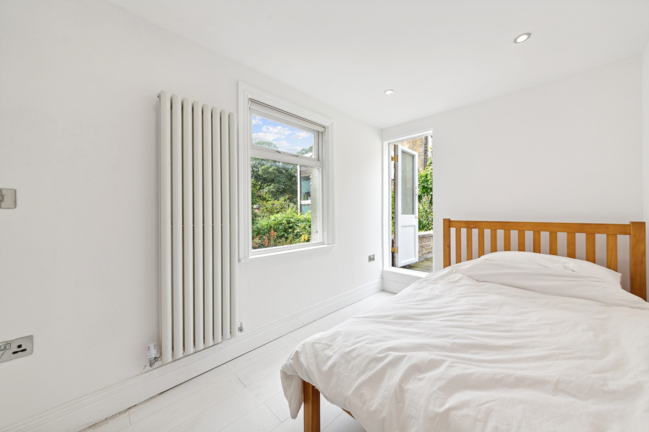 Flat Bayham Street in Greater London