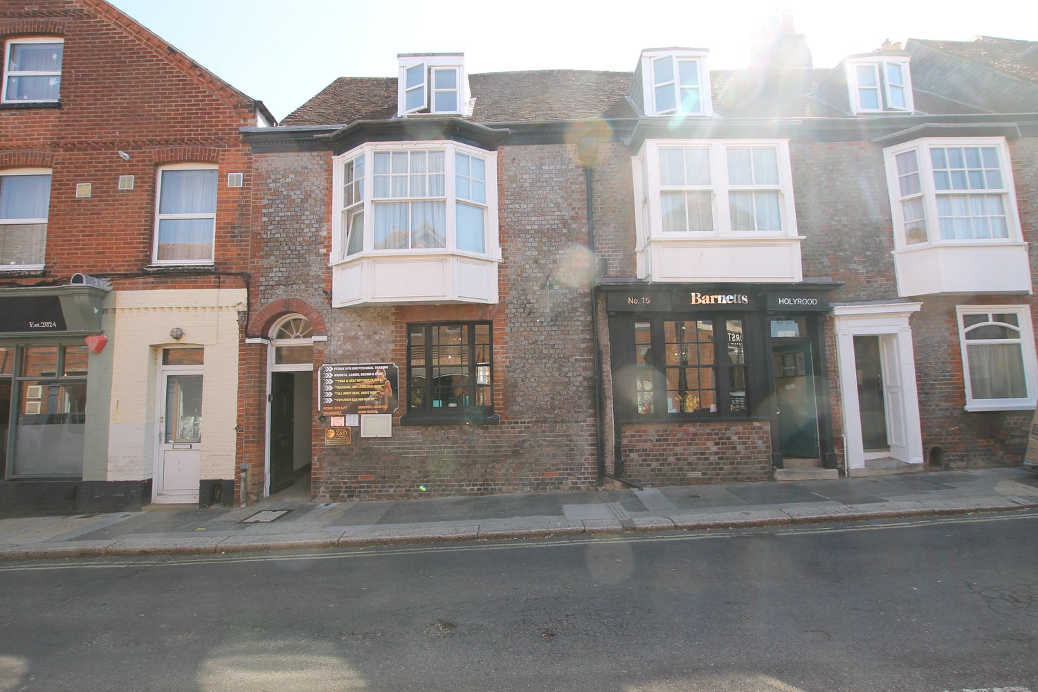 Flat Holyrood Street in Newport