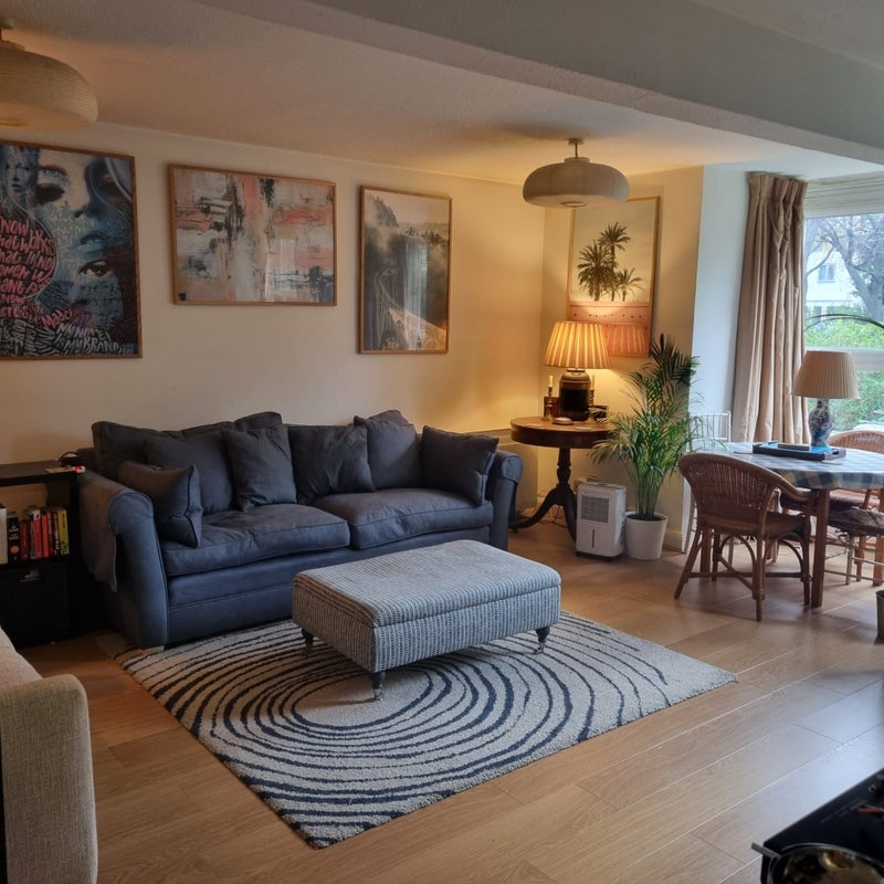 Room Bramlands Close in Greater London