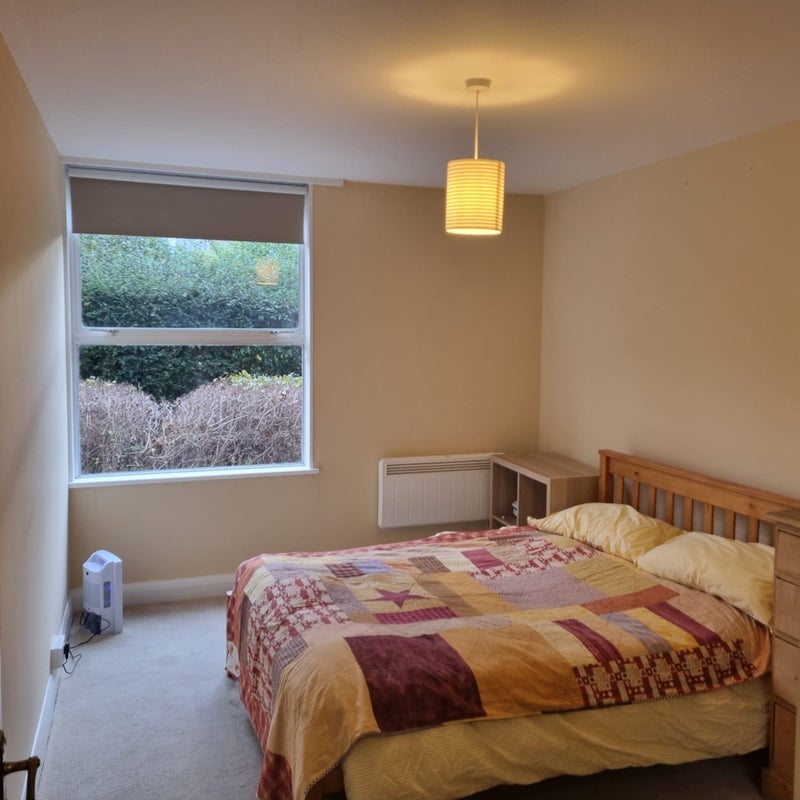 Room Bramlands Close in Greater London