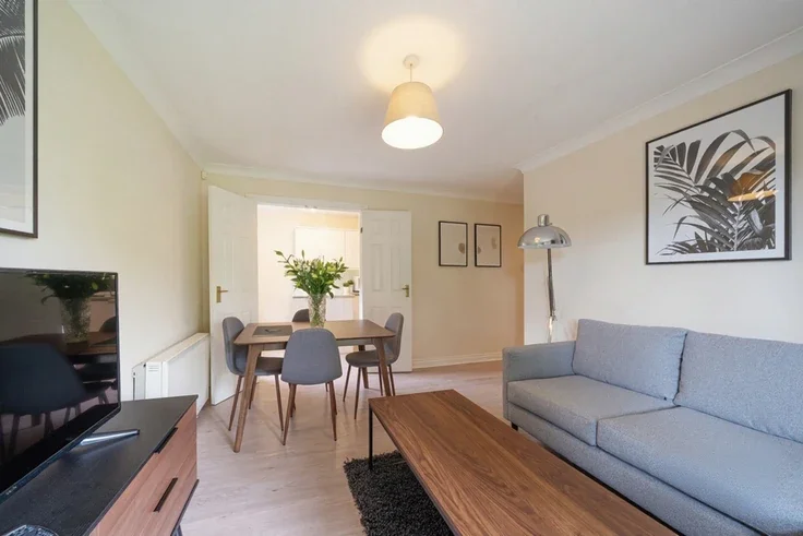 Flat Ludlow Road in Maidenhead
