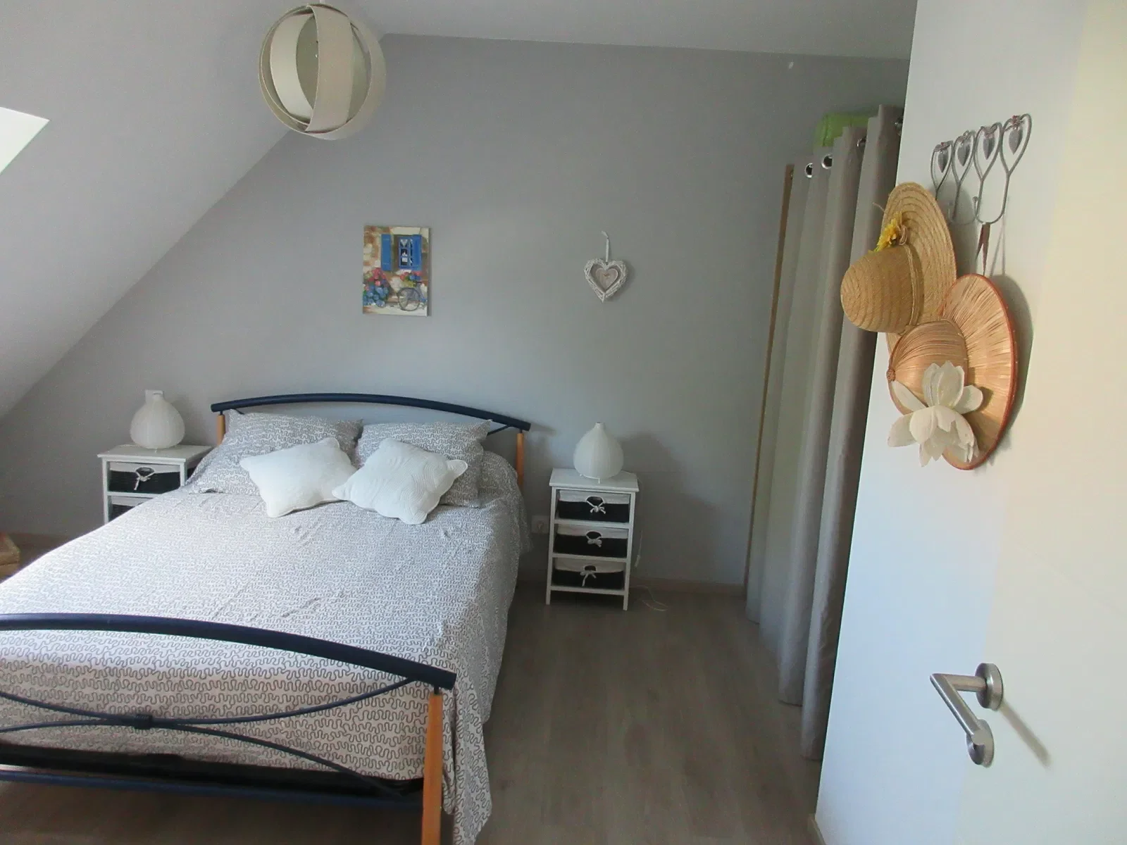 Chambre Rue du Stade à Mulsanne