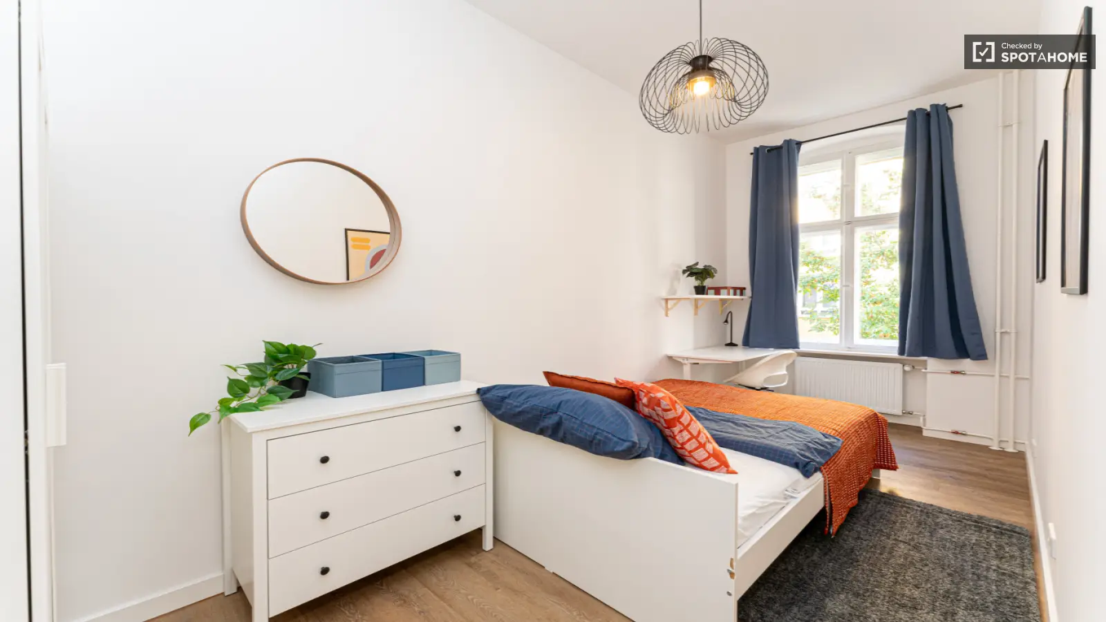 Wohnung Petersburger Straße in Berlin