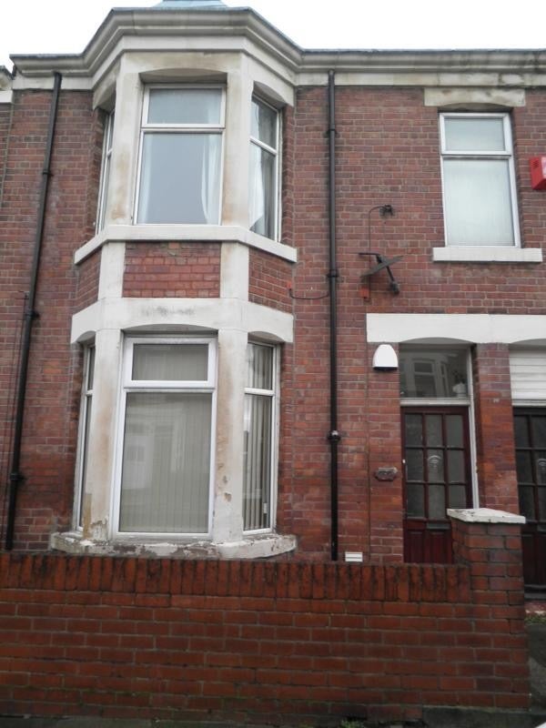 Flat Second Avenue in Newcastle upon Tyne