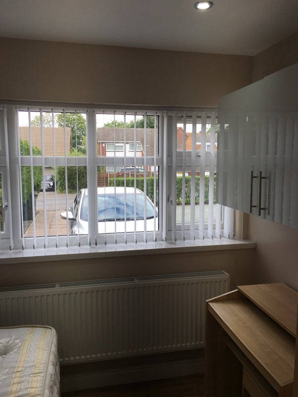 Room Charter Avenue in Coventry