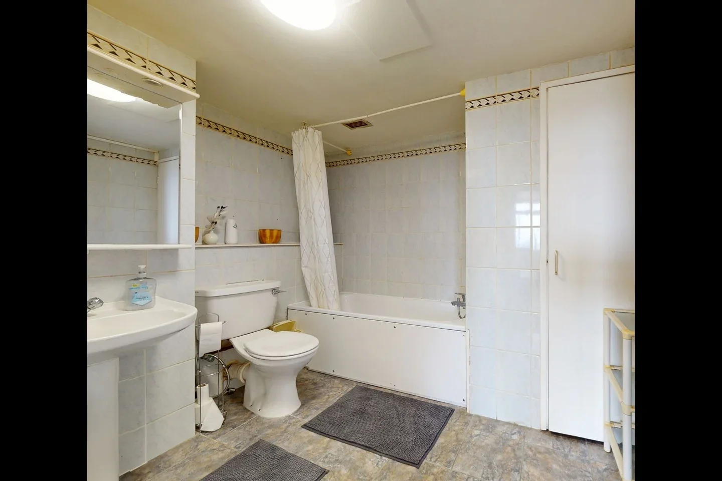 Flat Notting Hill Gate in Greater London