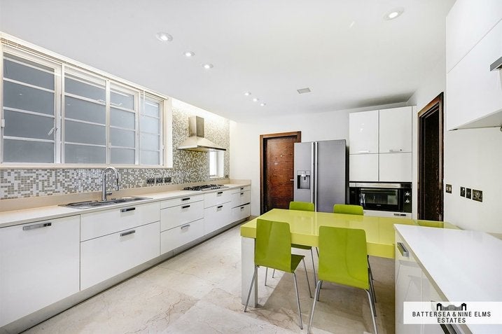Flat Prince Albert Road in City of Westminster