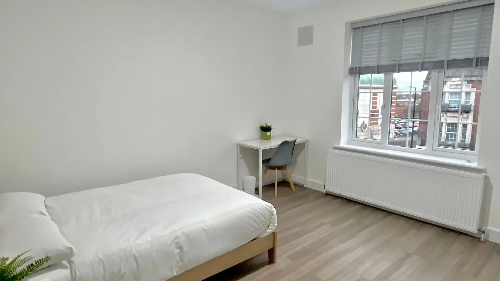 Room Pattison Road in Greater London