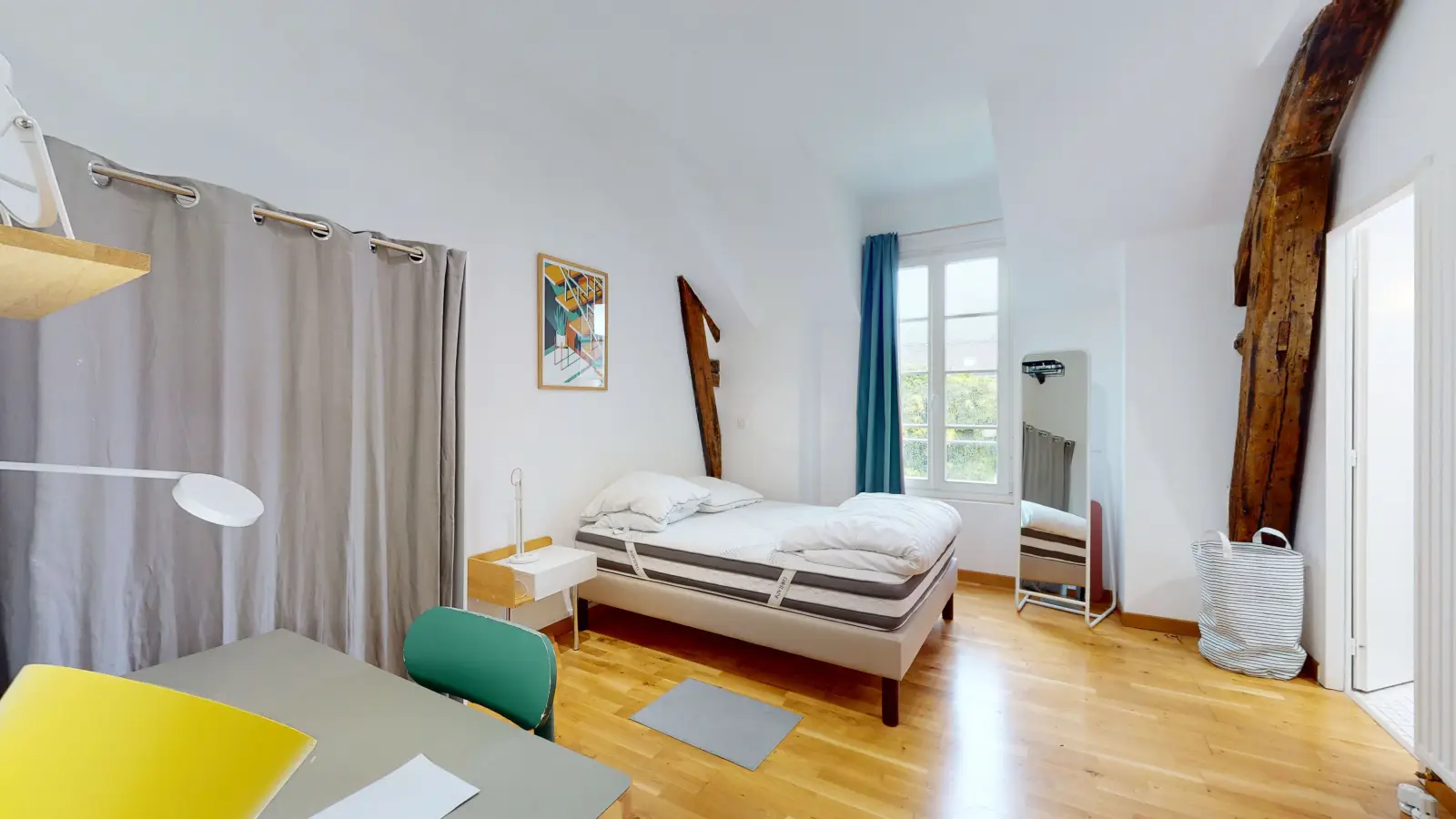Chambre Rue Saint-Honoré à Fontainebleau