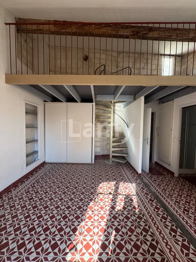 Flat Rue de Mons in Avignon