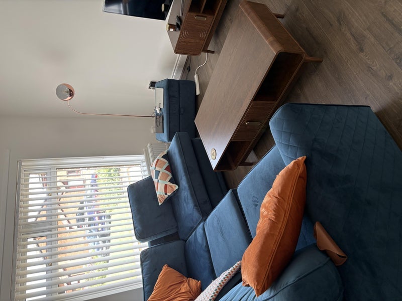 Room Laichpark Road in City of Edinburgh