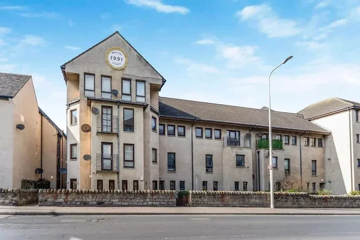 Flat High Street in Prestonpans