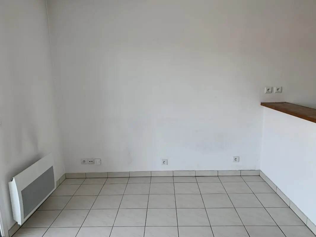 Flat Place du Général de Gaulle in Gujan-Mestras