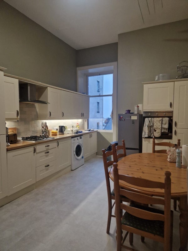 Room Renfrew Street in Glasgow