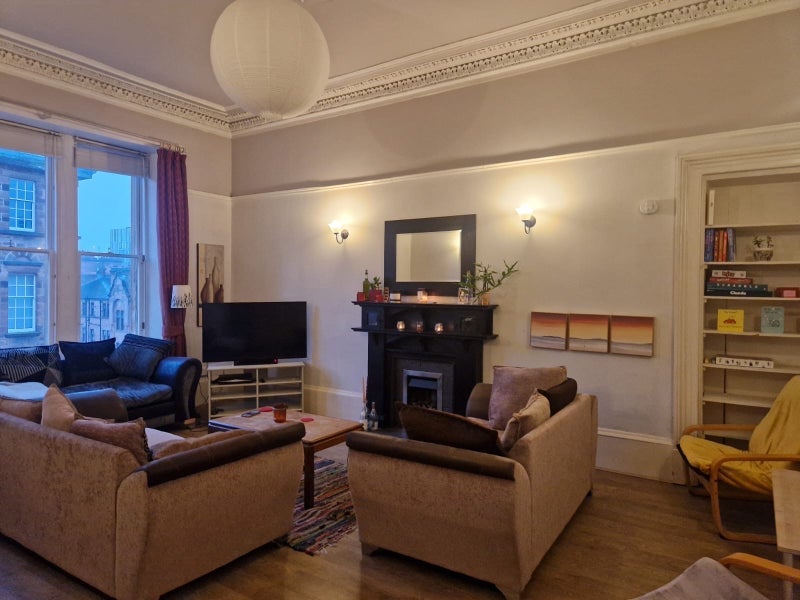 Room Renfrew Street in Glasgow