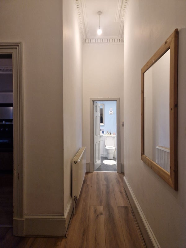 Room Renfrew Street in Glasgow