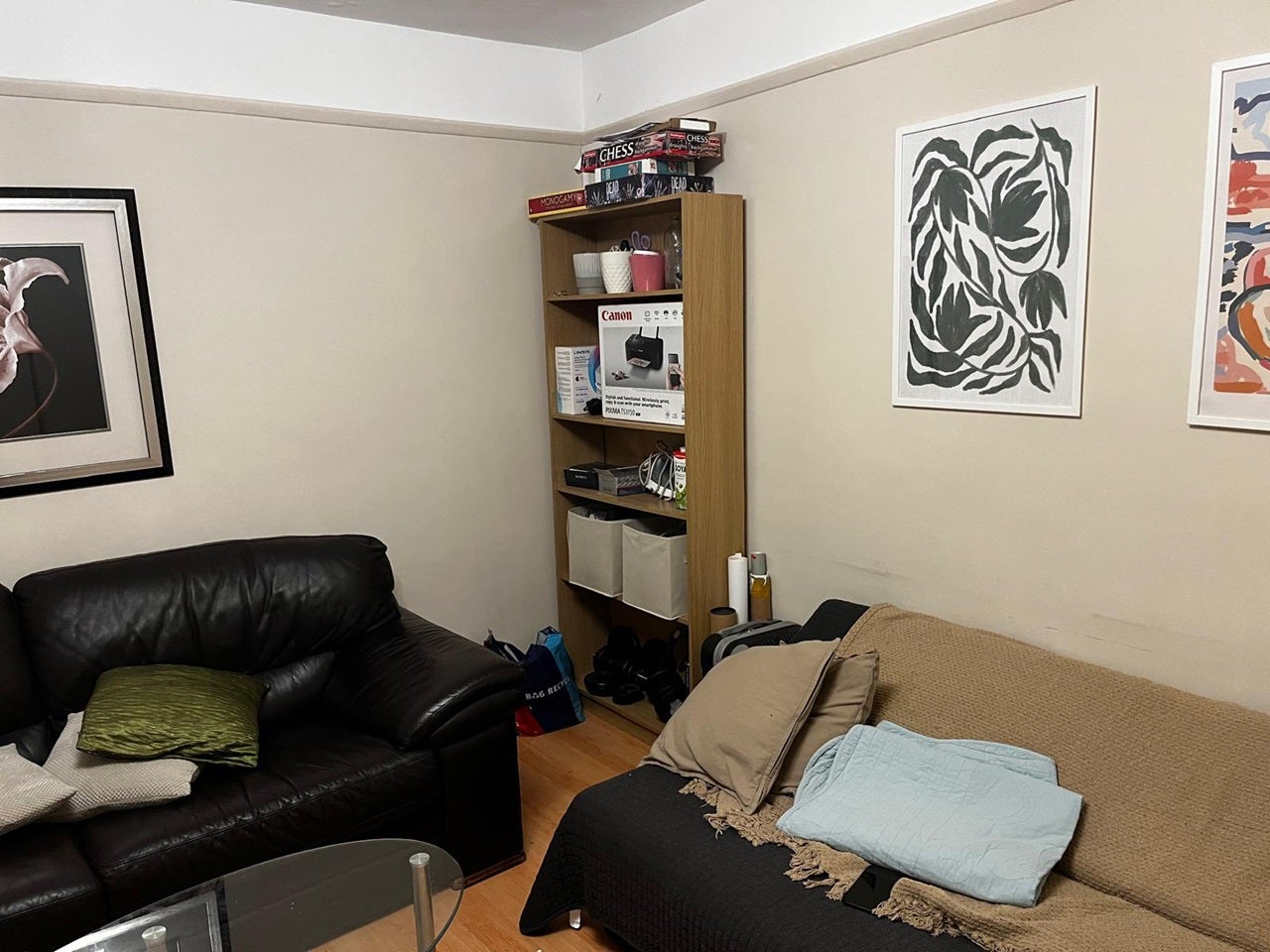 Room Sandmere Road in Greater London