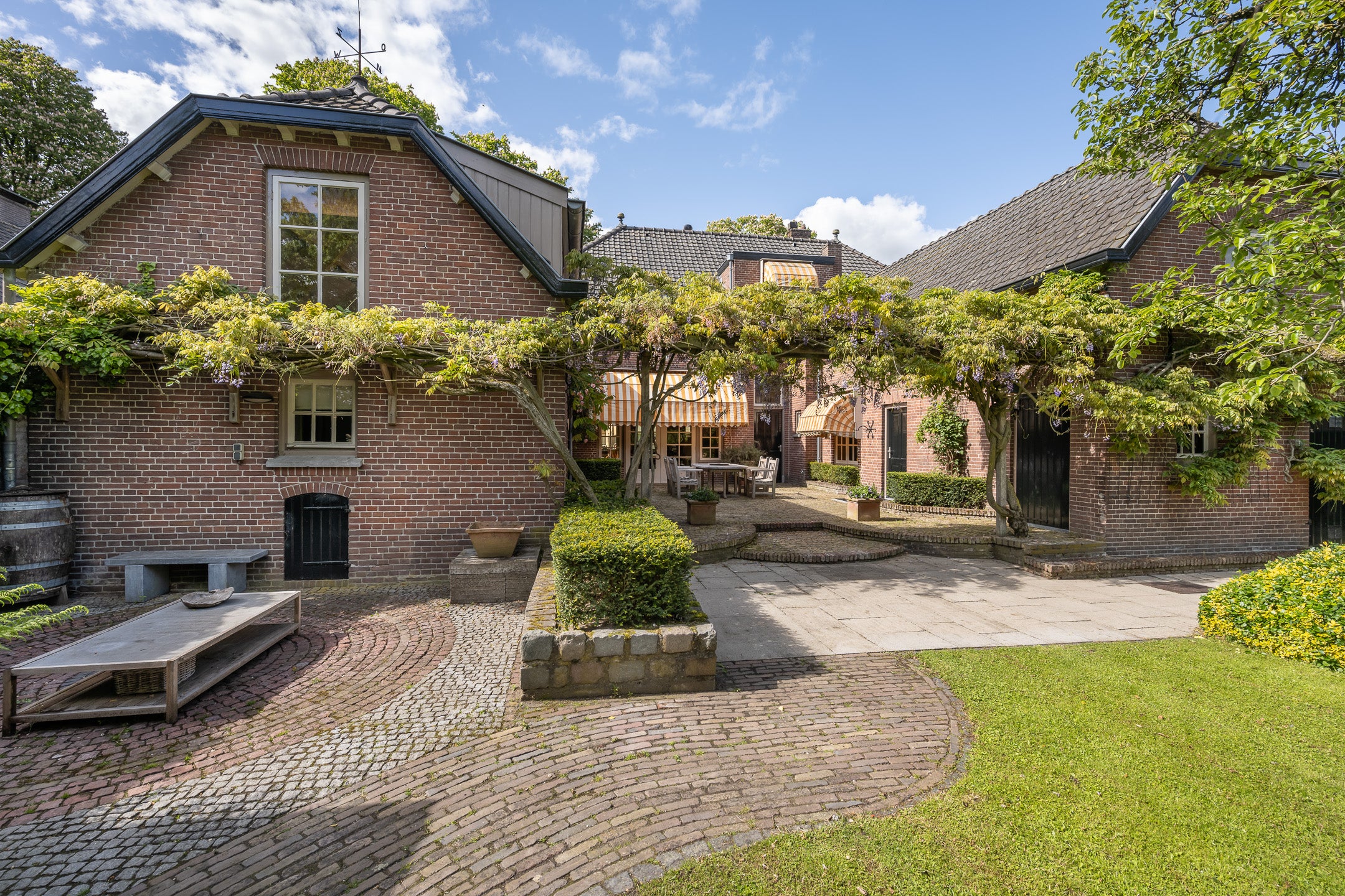 Vrijstaande woning te koop: Kastanjelaan 5, Helvoirt