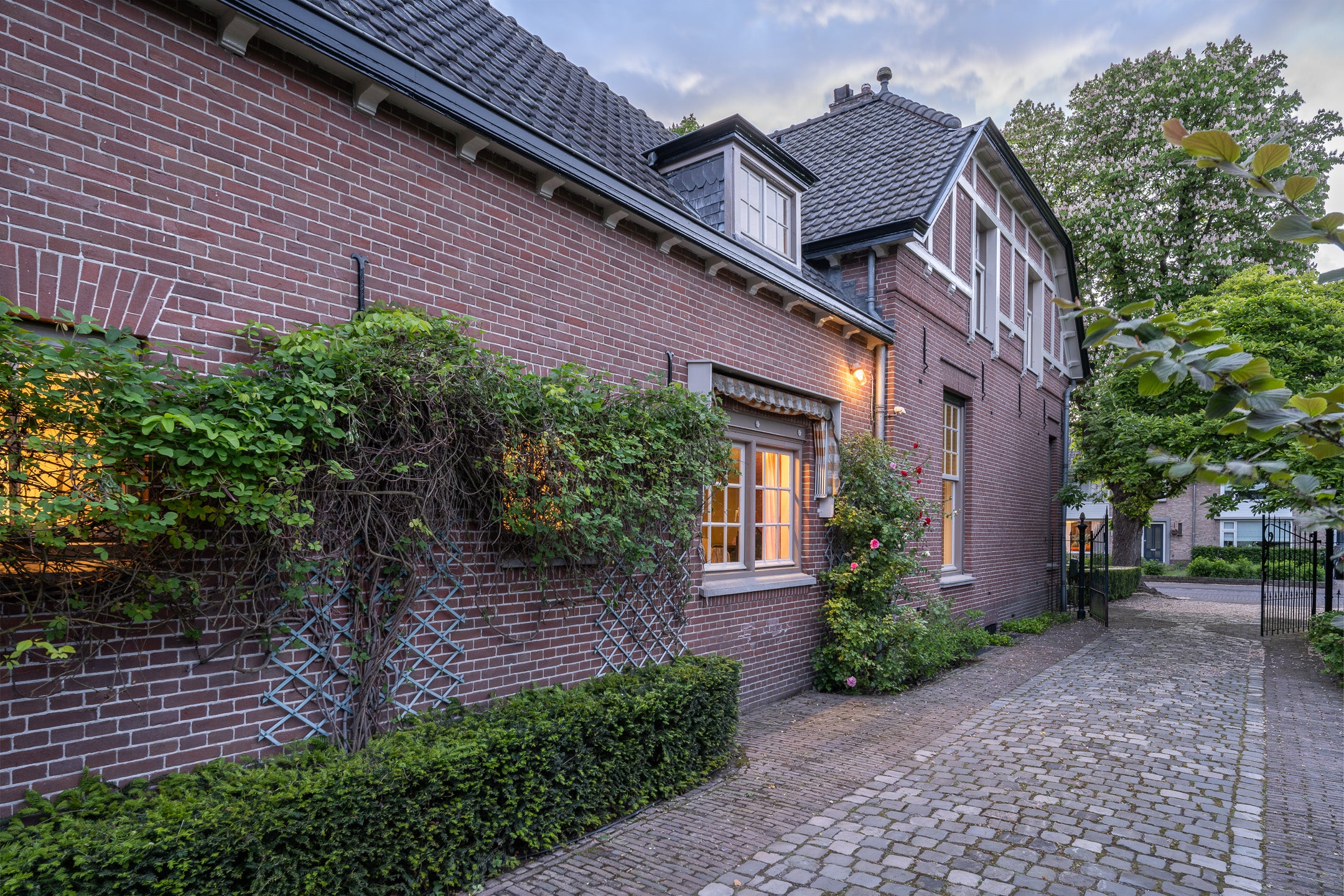 Vrijstaande woning te koop: Kastanjelaan 5, Helvoirt
