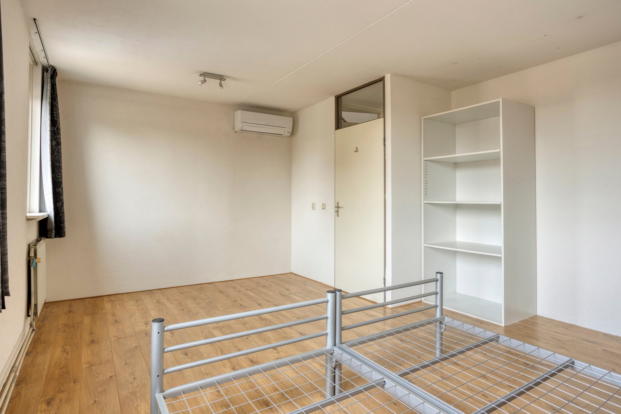 Tussenwoning te koop: Nicoline Swijgmanstraat 164, Breda