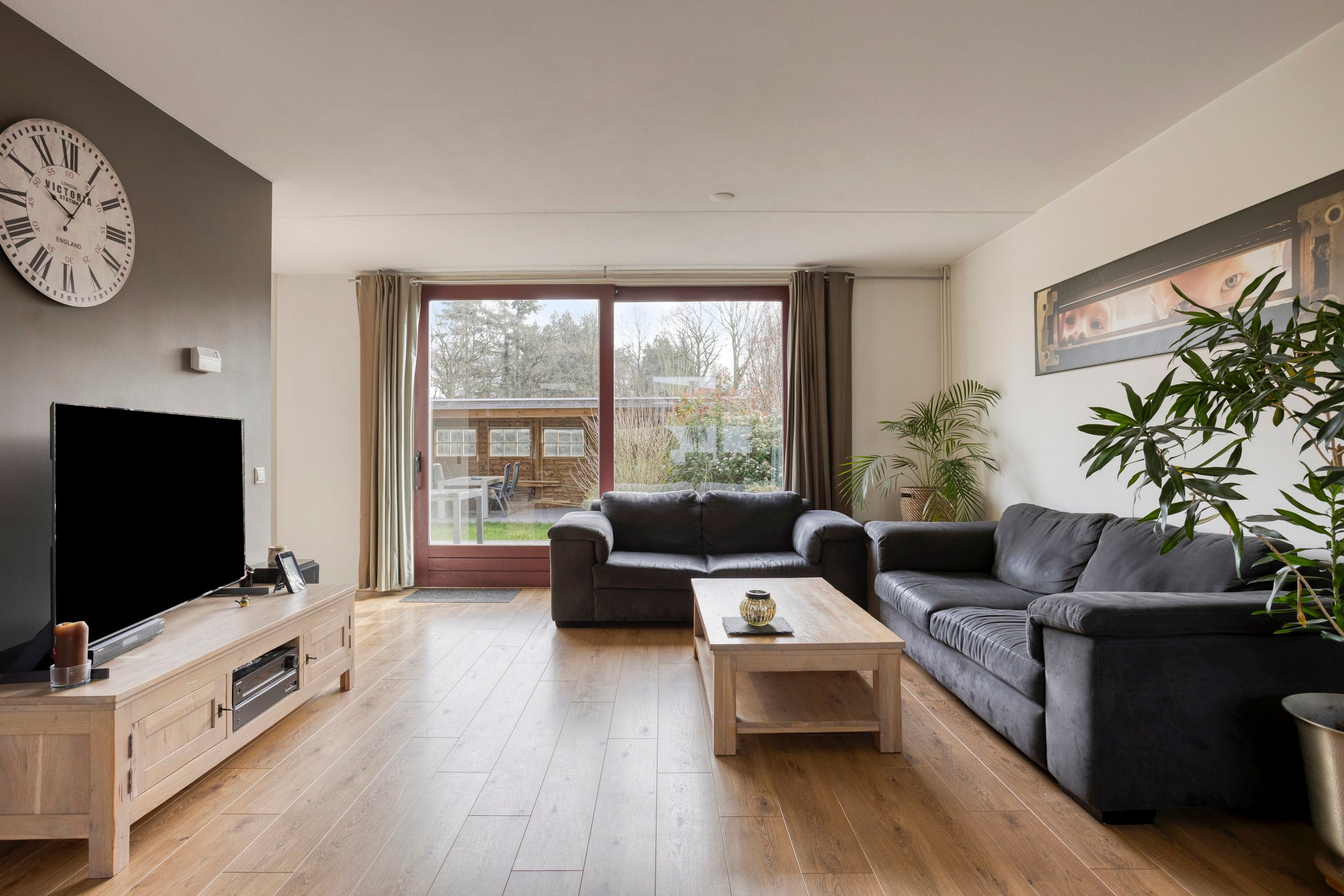 Tussenwoning te koop: Nicoline Swijgmanstraat 164, Breda