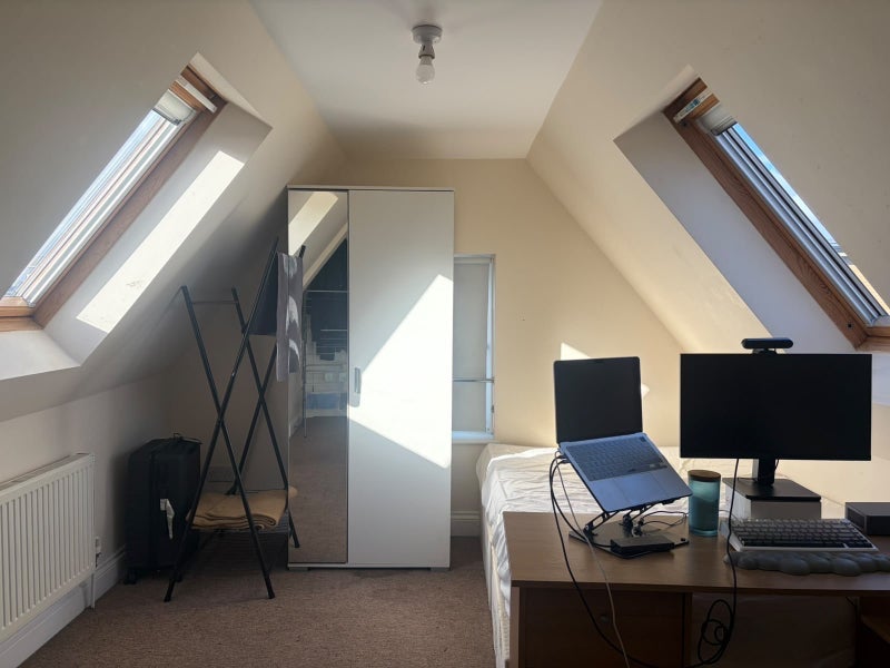 Room Uxbridge Road in Greater London