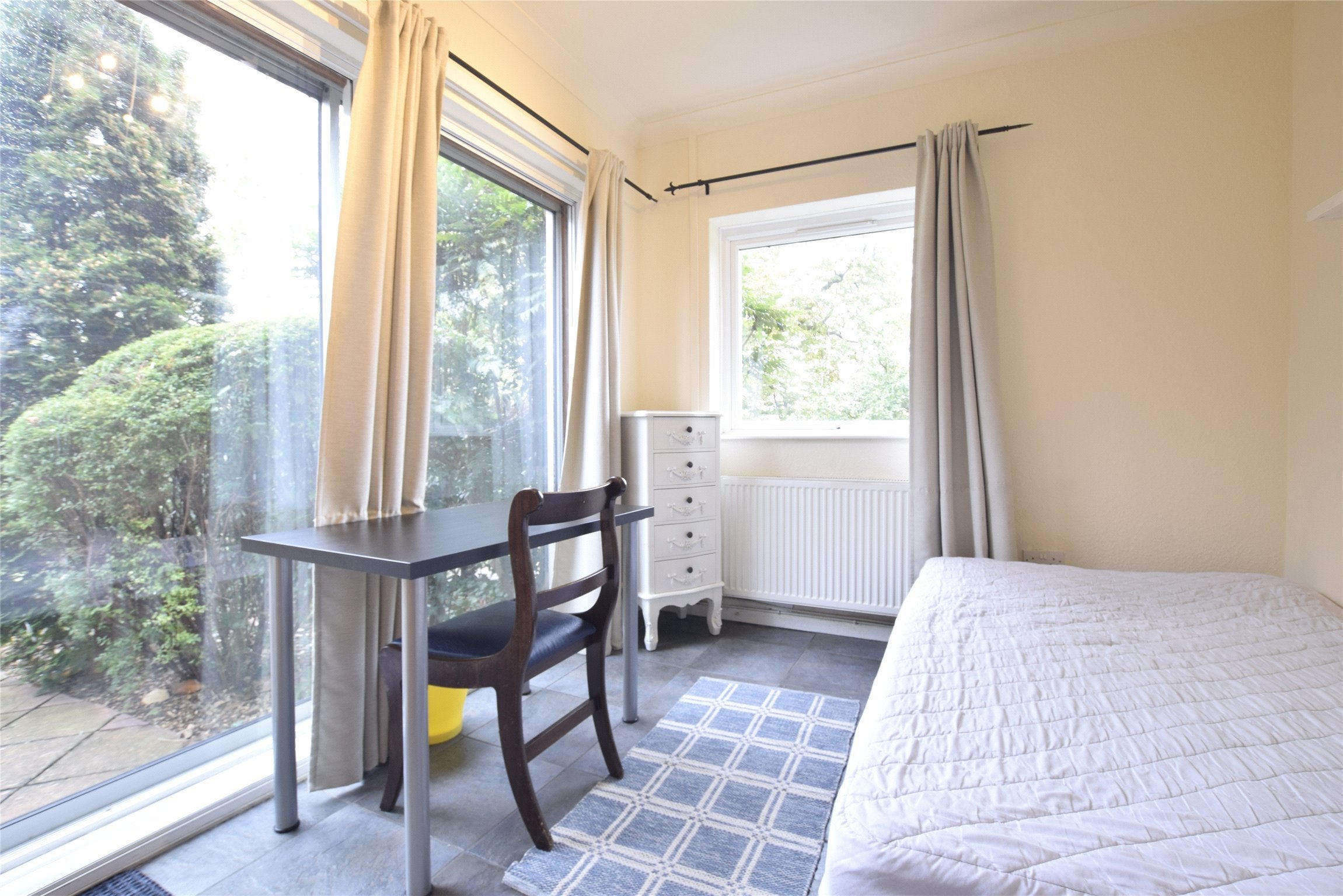 Room Albemarle Gate in Cheltenham