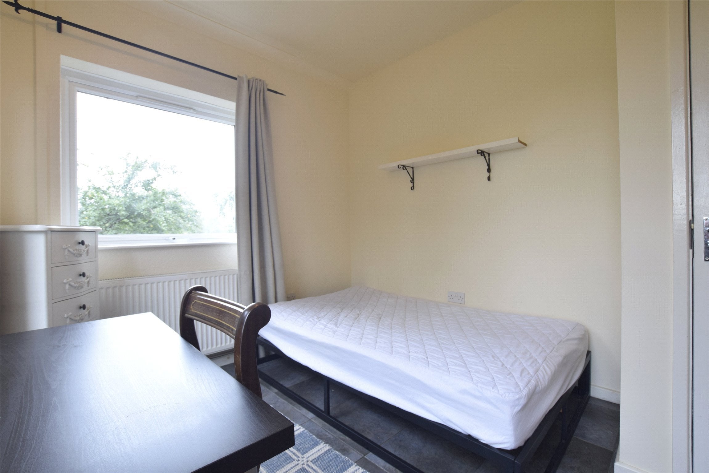 Room Albemarle Gate in Cheltenham