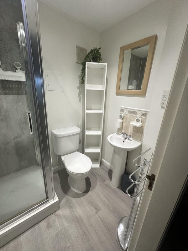 Room Easter Dalry Road in City of Edinburgh