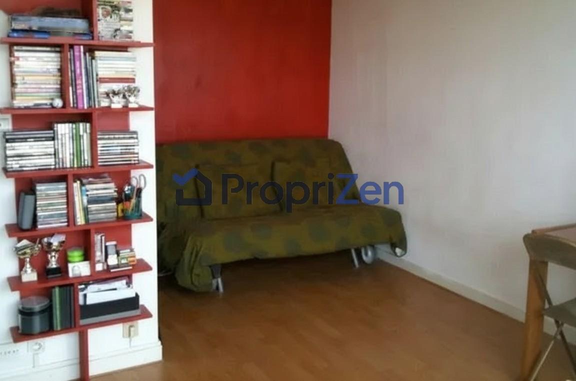 Appartement Quai de la Loire à Paris