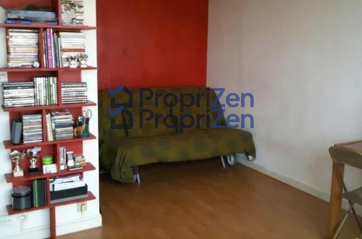 Appartement Quai de la Loire à Paris