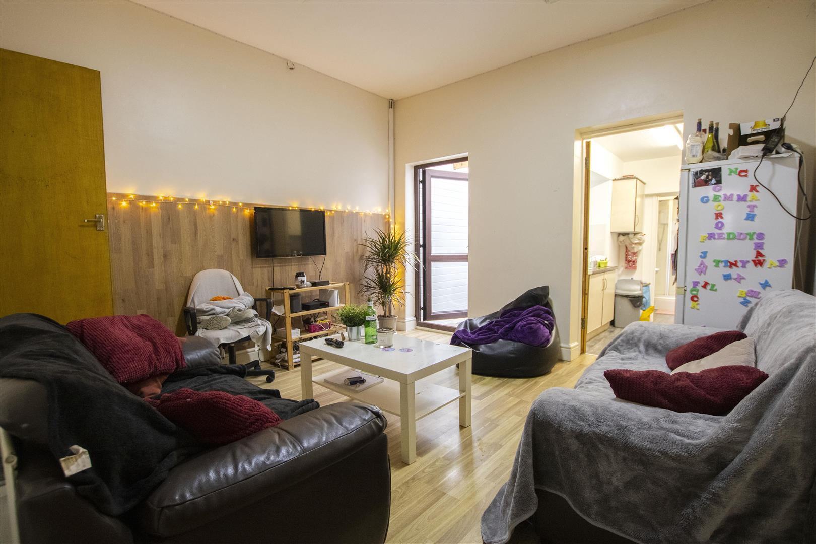 Flat Dawlish Road in Birmingham
