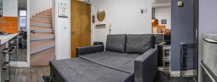 Flat Great Charles Street Queensway in Birmingham