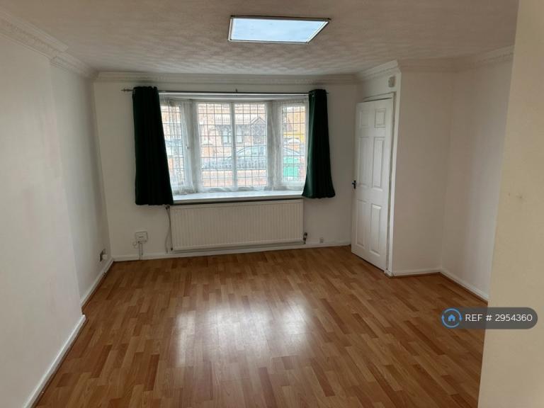 House Hartwell Close in Manchester