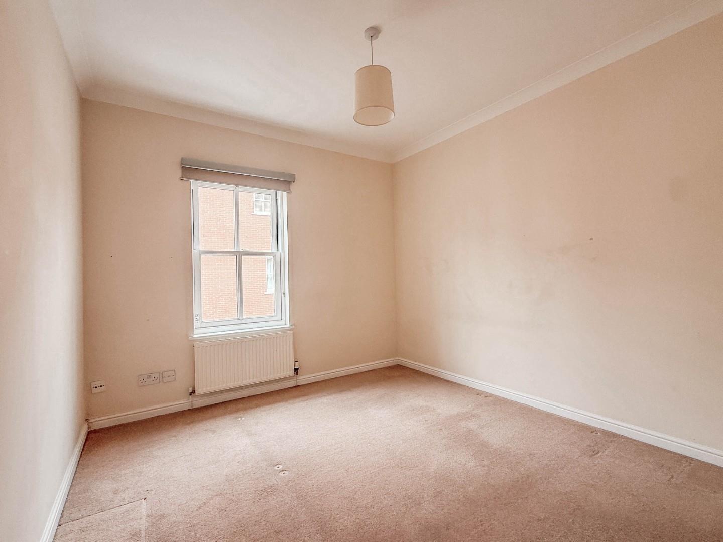 Flat Ravensworth Gardens in Cambridge