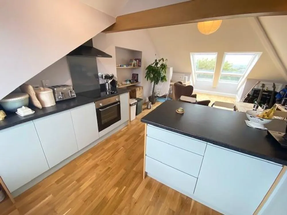 Flat Sylvan Road in Exeter