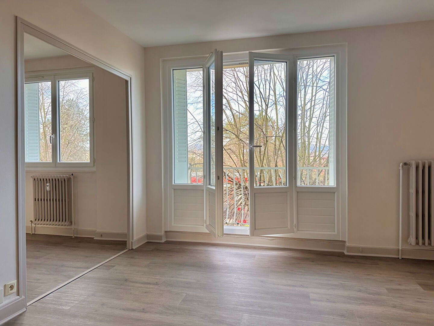 Appartement Place Claude Bernard à Villefranche-sur-Saône