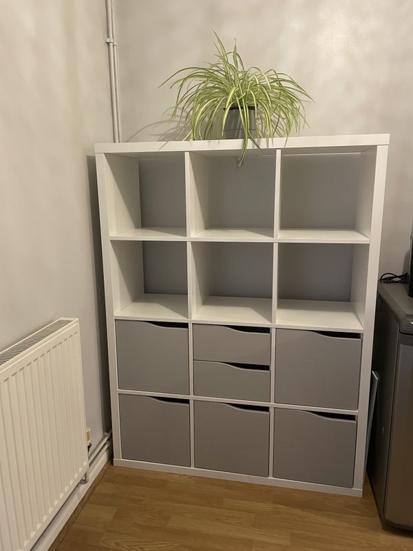 Room Slade Way in Greater London
