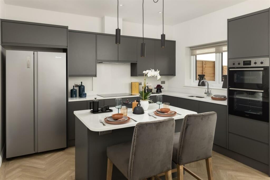 House Austin Close in Greater London