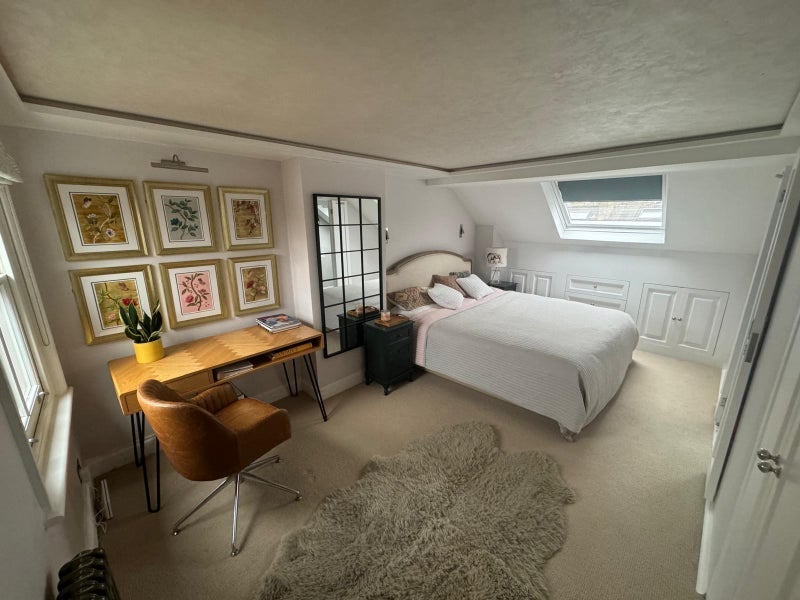 Room Rowallan Road in Greater London