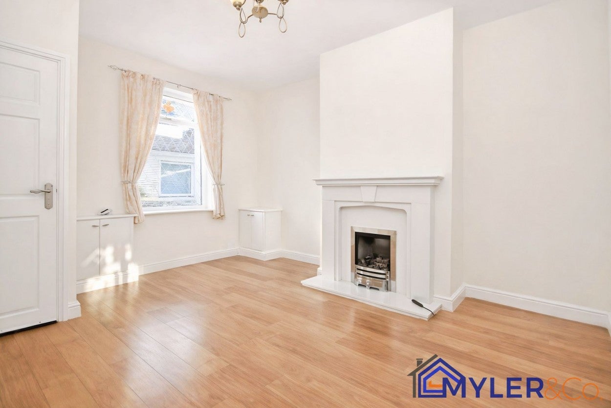 House Foster Street in Widnes