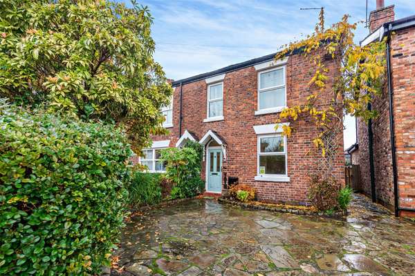 House Nursery Lane in Wilmslow