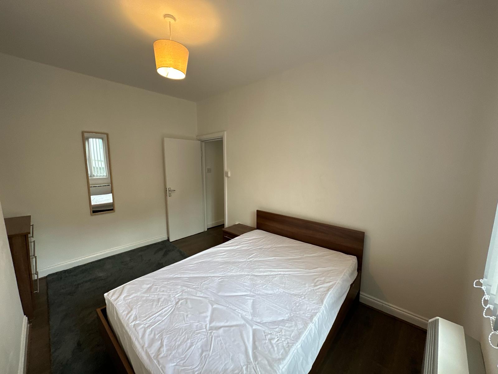 Flat Camden High Street in Greater London