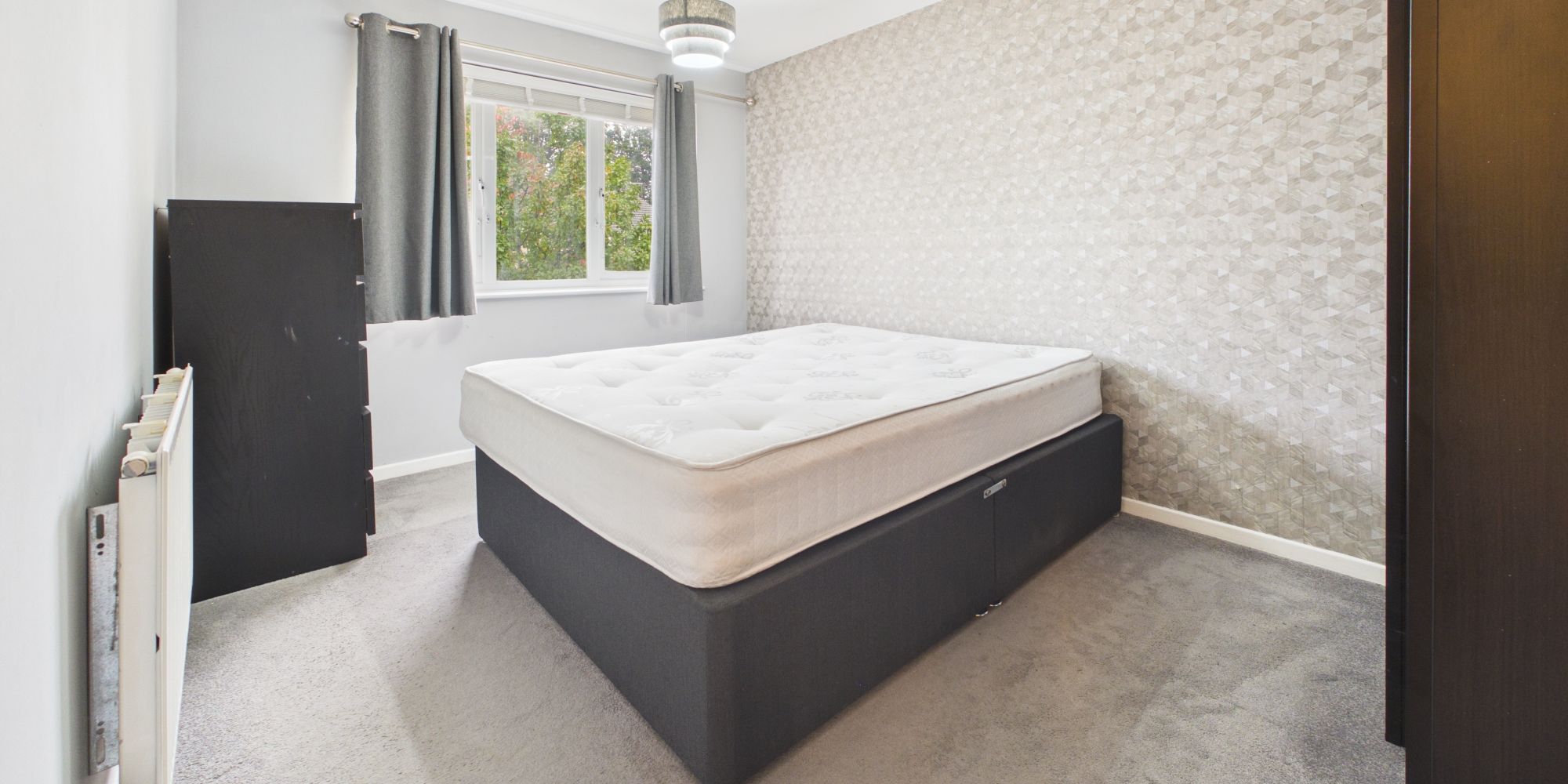 House Heathfield in Crawley