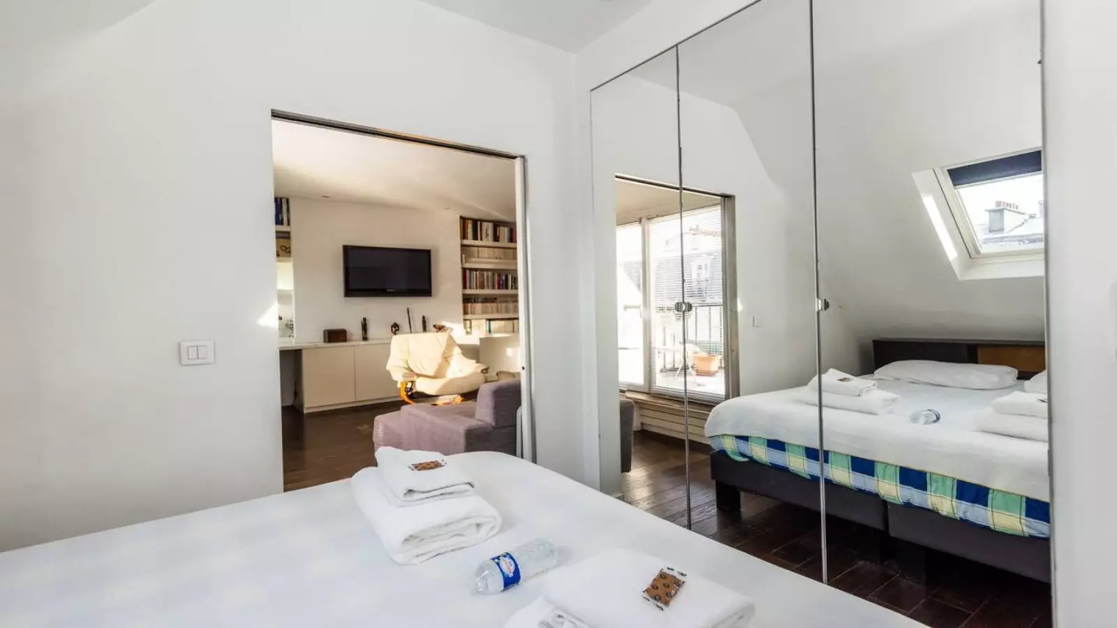 Flat Rue Thimonnier in Paris
