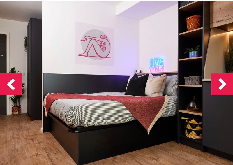 Room De Montfort Way in Coventry